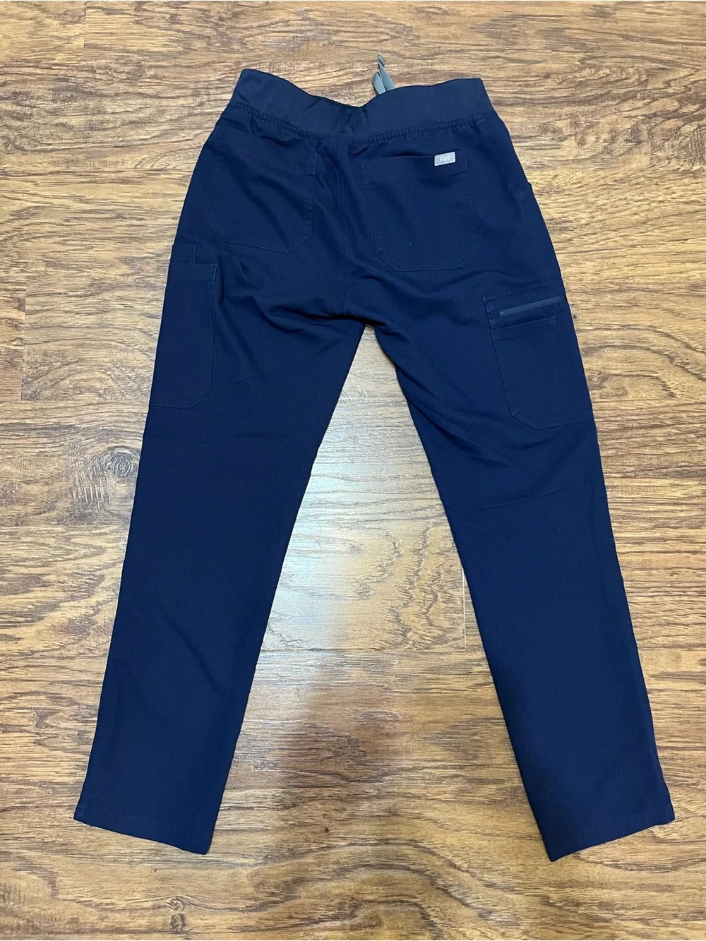 Bundle of 4 FIGS Navy Scrub Sets - Size Small - Picture 10 of 16
